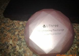 二手日用百貨 高溫自動(dòng)噴化妝品、日用品設(shè)備轉(zhuǎn)讓，可定制燙金絲印工藝